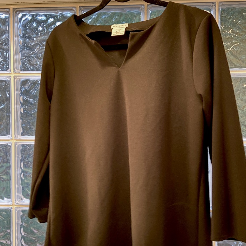 Van Heusen Solid Black Top